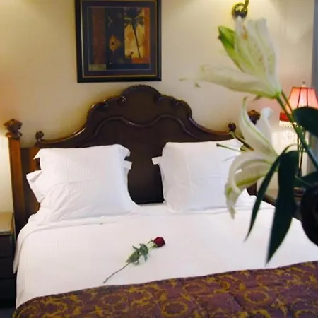 Milan Deluxe Suites-3